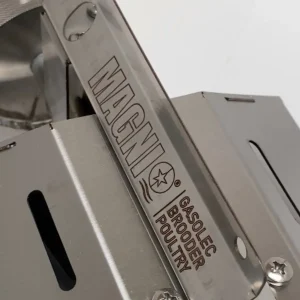 Grabado láser de marca MAGNI en piezas metálicas para identificación